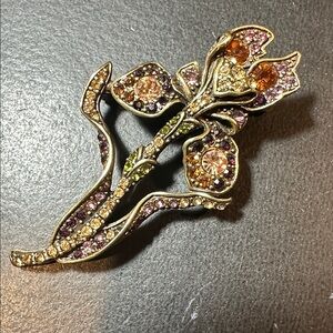 Heidi Daus pin brooch lapel flower New!